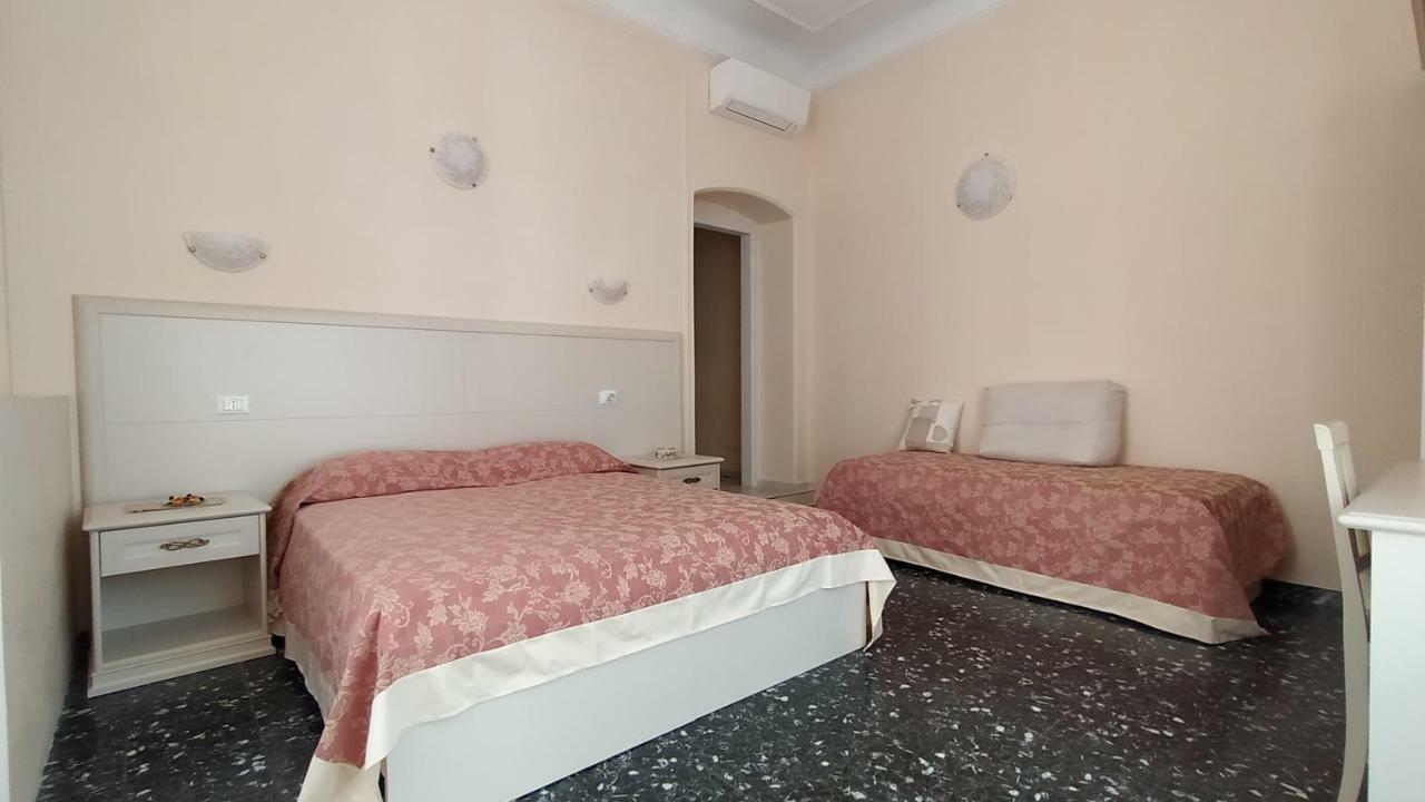 Vivi 5 Terre Ξενοδοχείο Λα Σπέτσια Εξωτερικό φωτογραφία