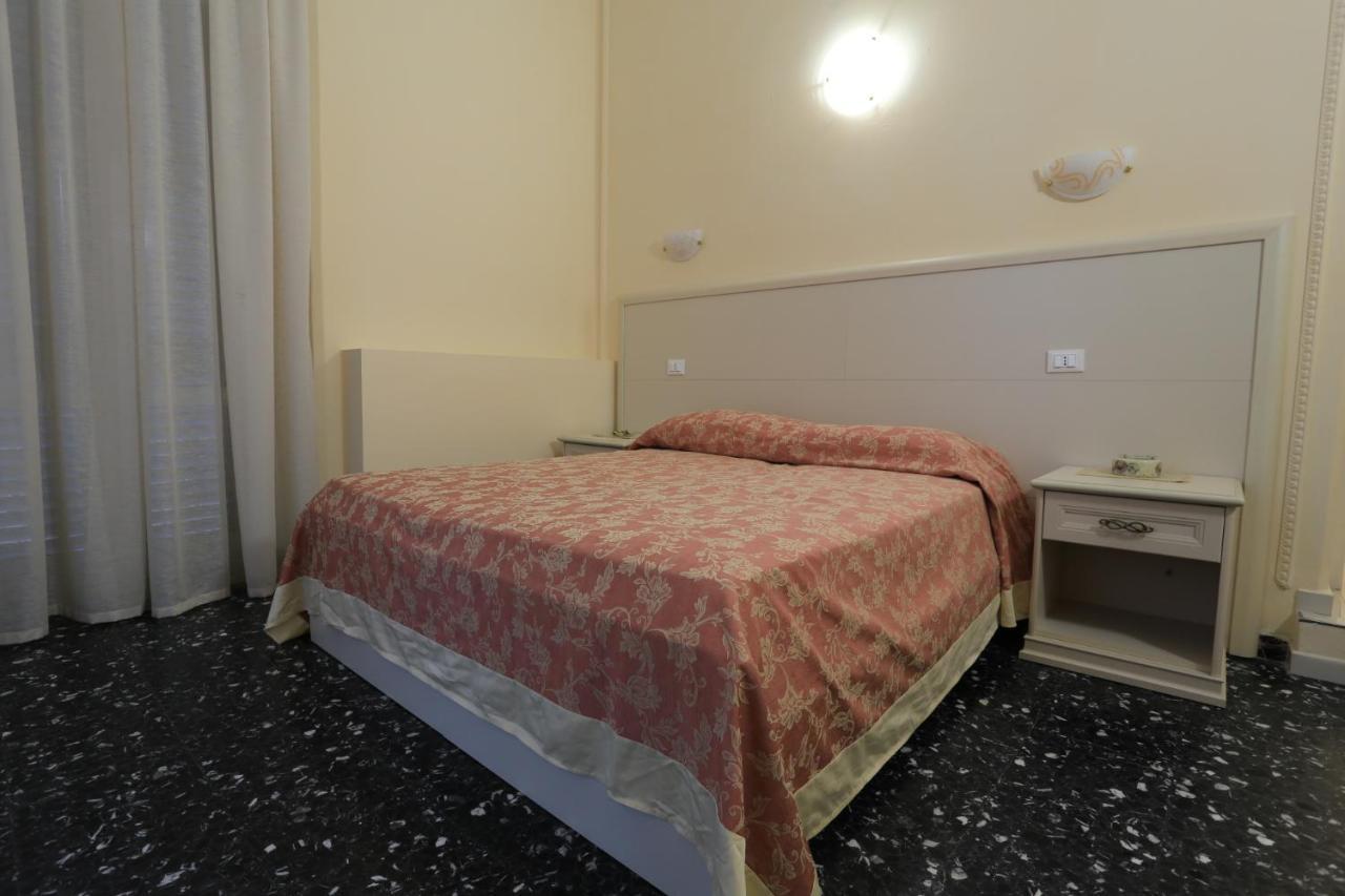 Vivi 5 Terre Ξενοδοχείο Λα Σπέτσια Εξωτερικό φωτογραφία